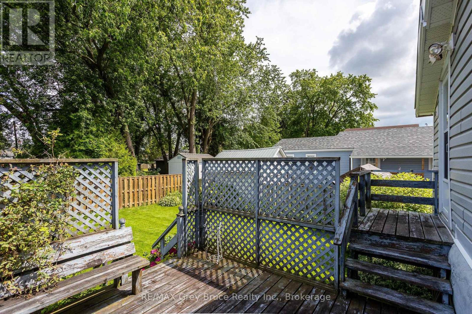 1591 5TH AVENUE W - 30
