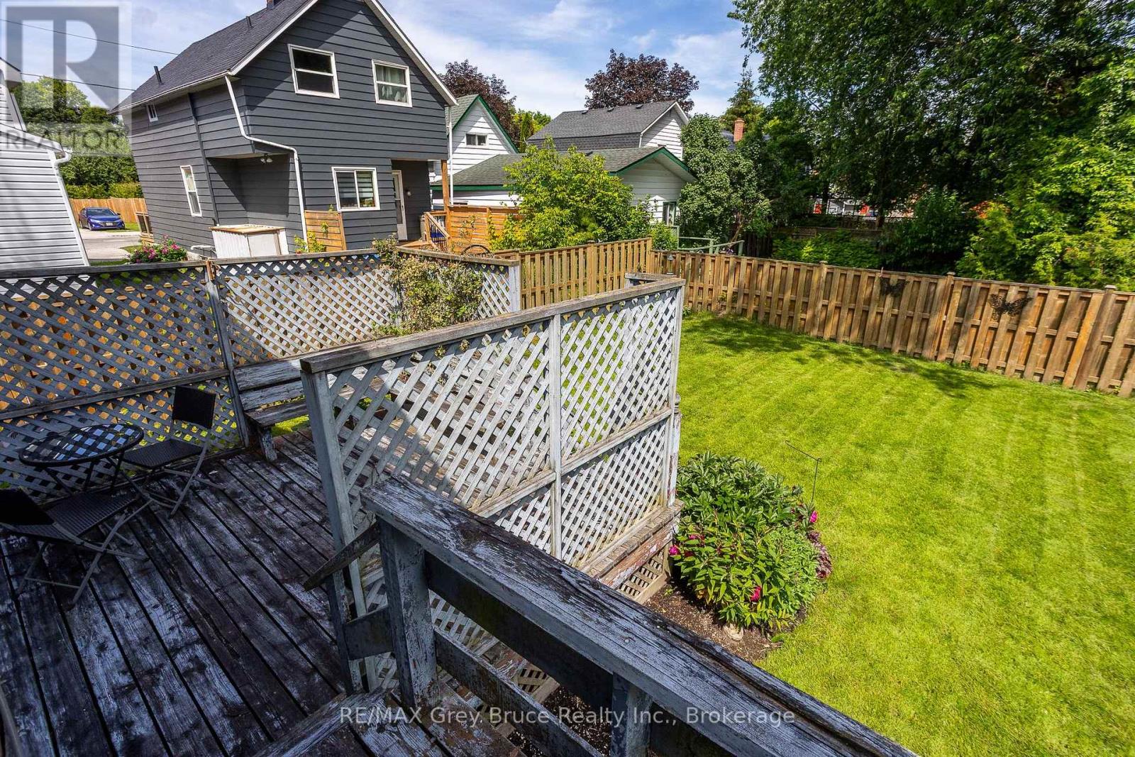 1591 5TH AVENUE W - 29