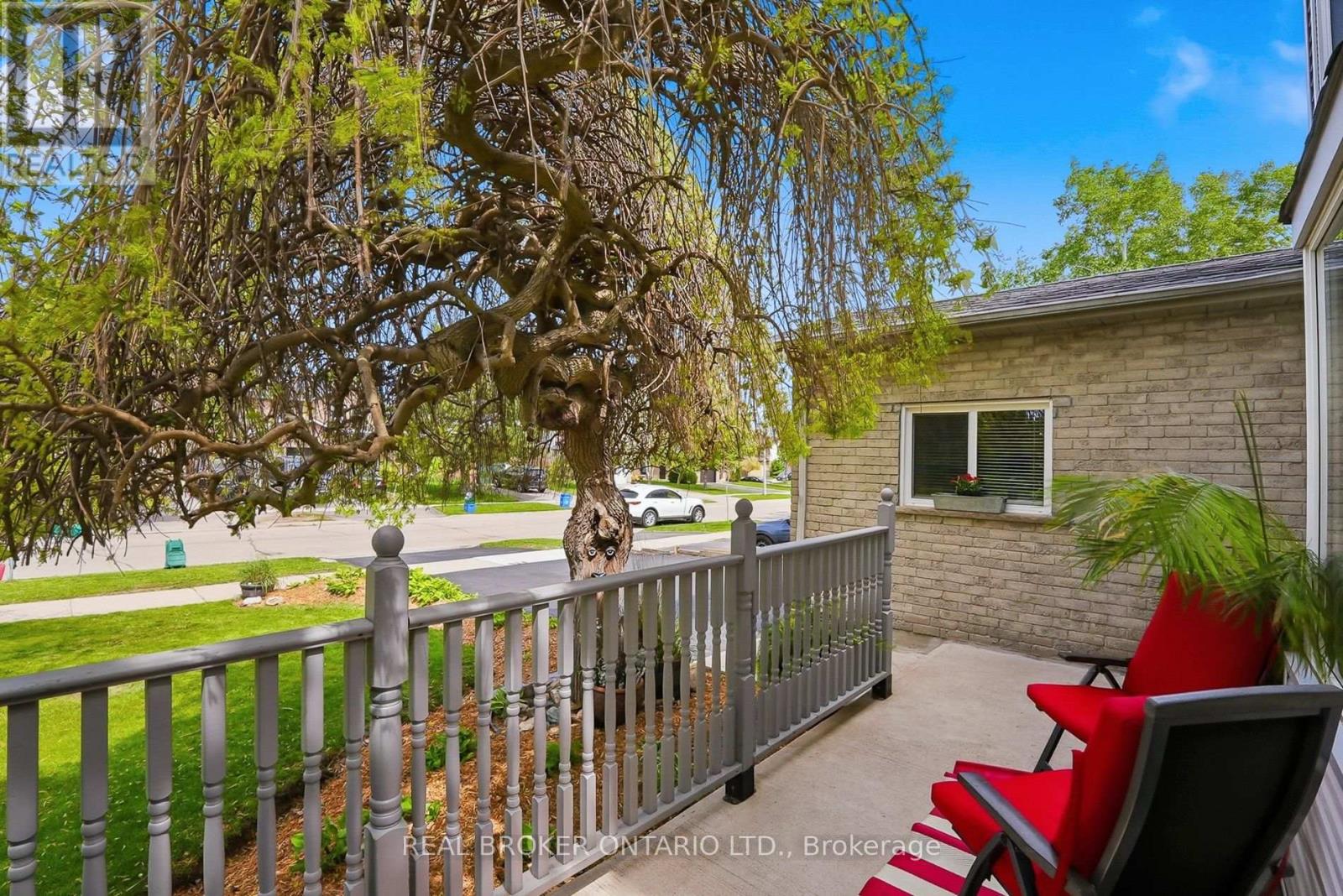 3260 WOODCROFT CRESCENT - 5