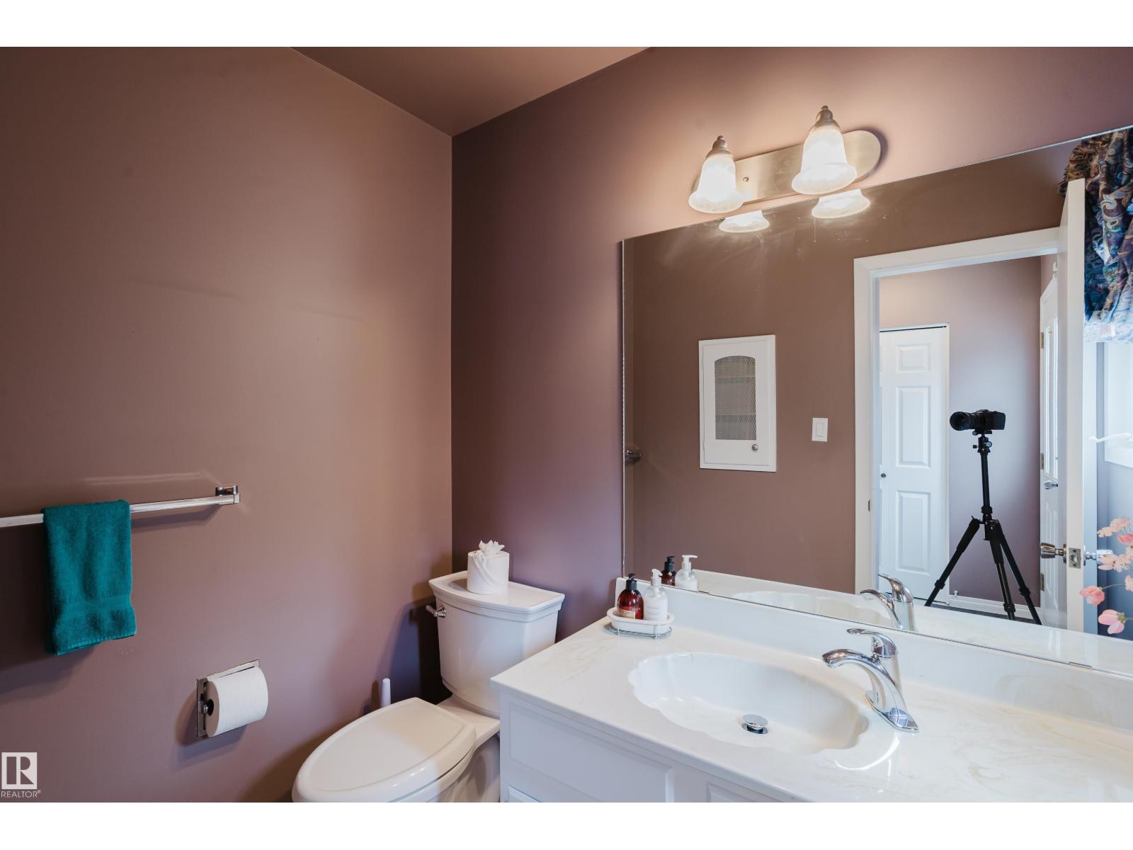 3936 72 ST NW - 31