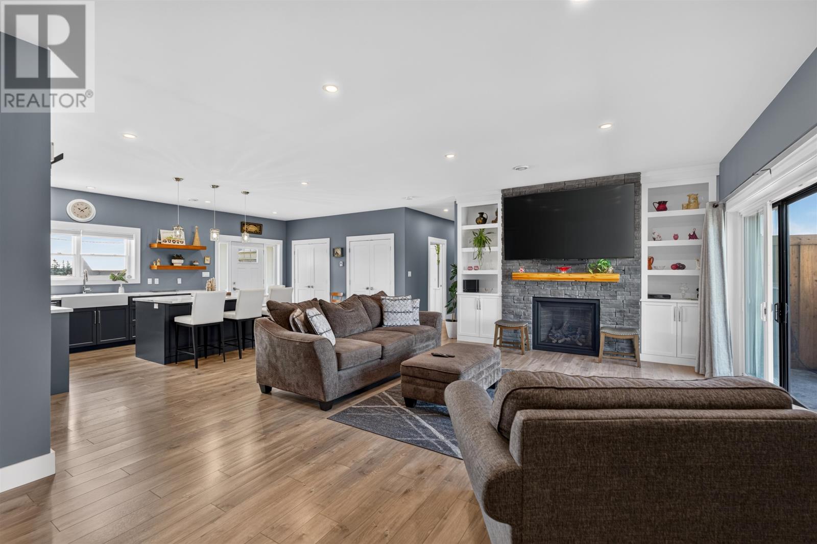 919 Inkerman Road - Image 19