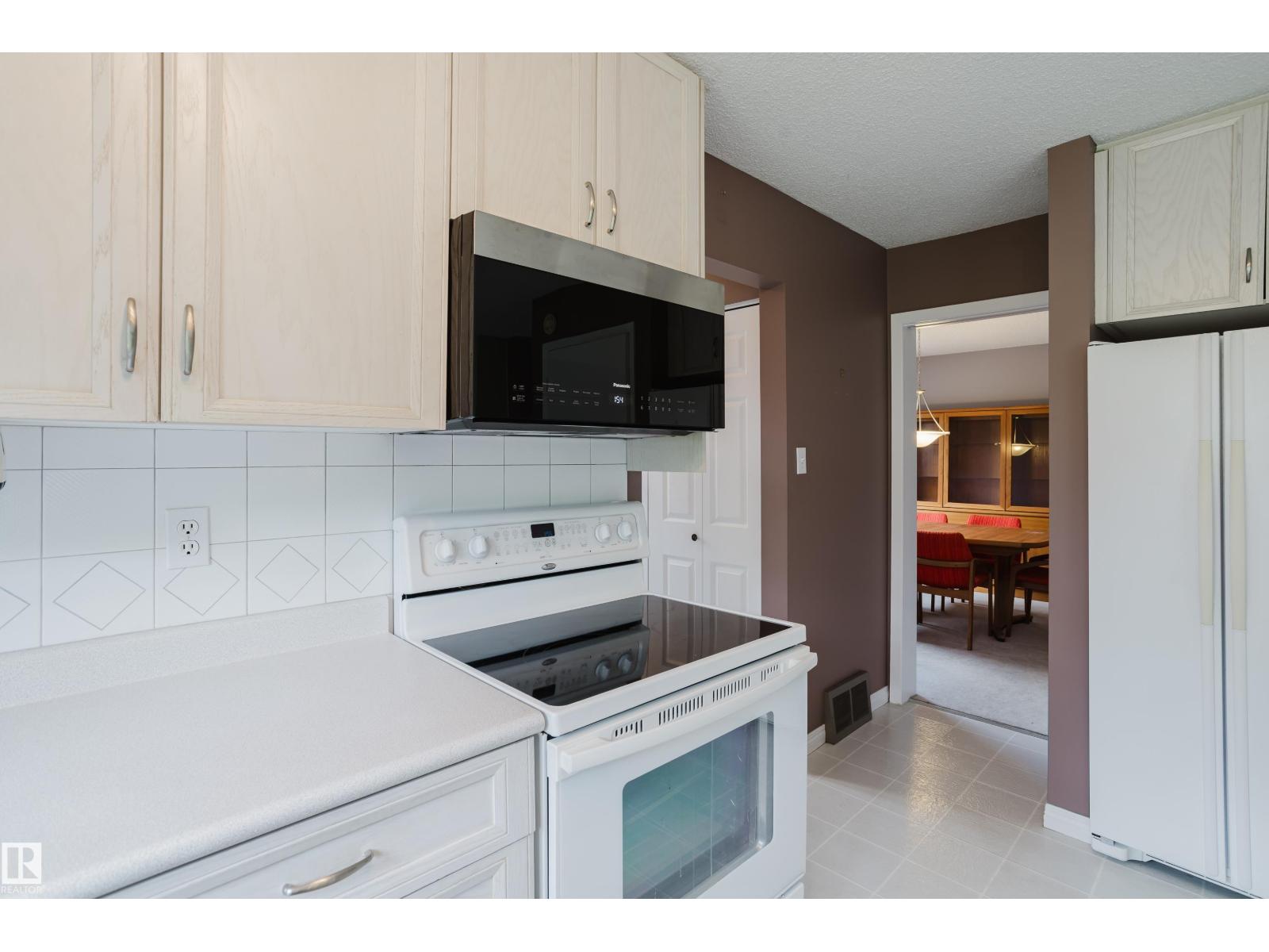3936 72 ST NW - 19