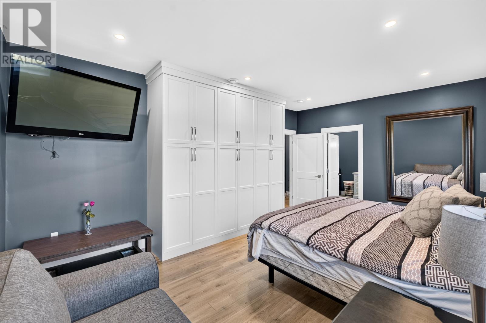 919 Inkerman Road - Image 26