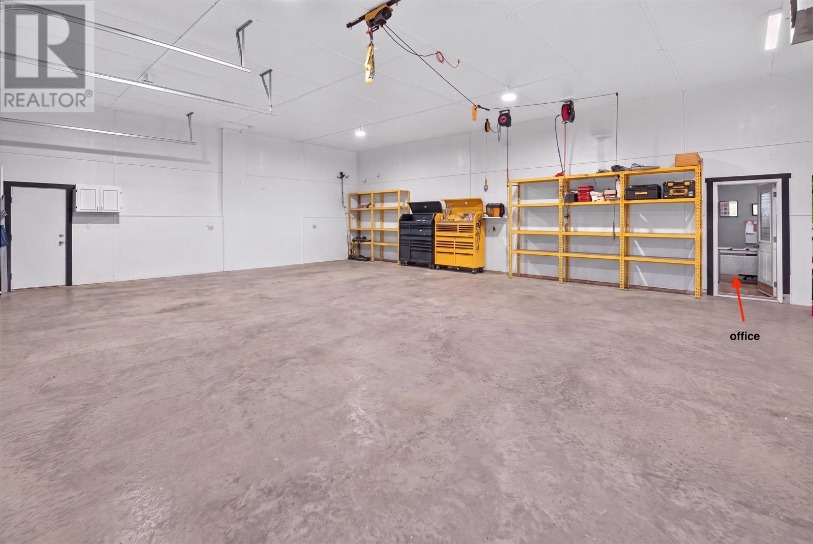 919 Inkerman Road - Image 43