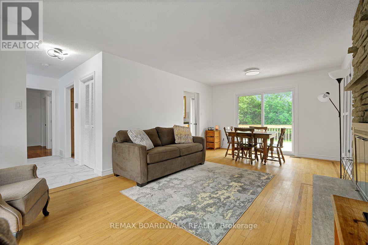 477 TOWNLINE ROAD - 12