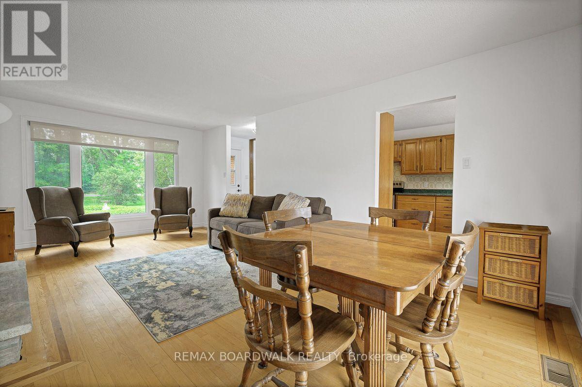 477 TOWNLINE ROAD - 17