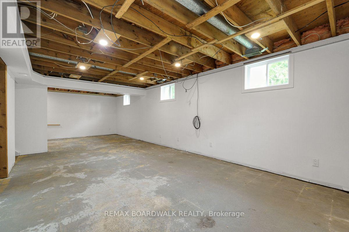 477 TOWNLINE ROAD - 30