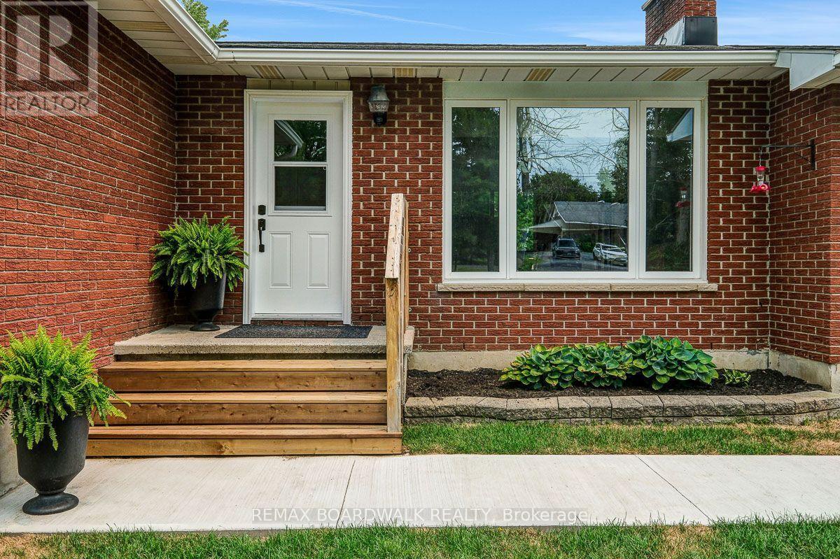 477 TOWNLINE ROAD - 4