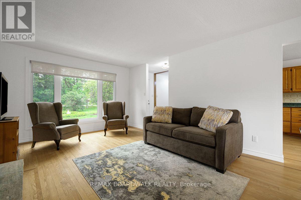 477 TOWNLINE ROAD - 9