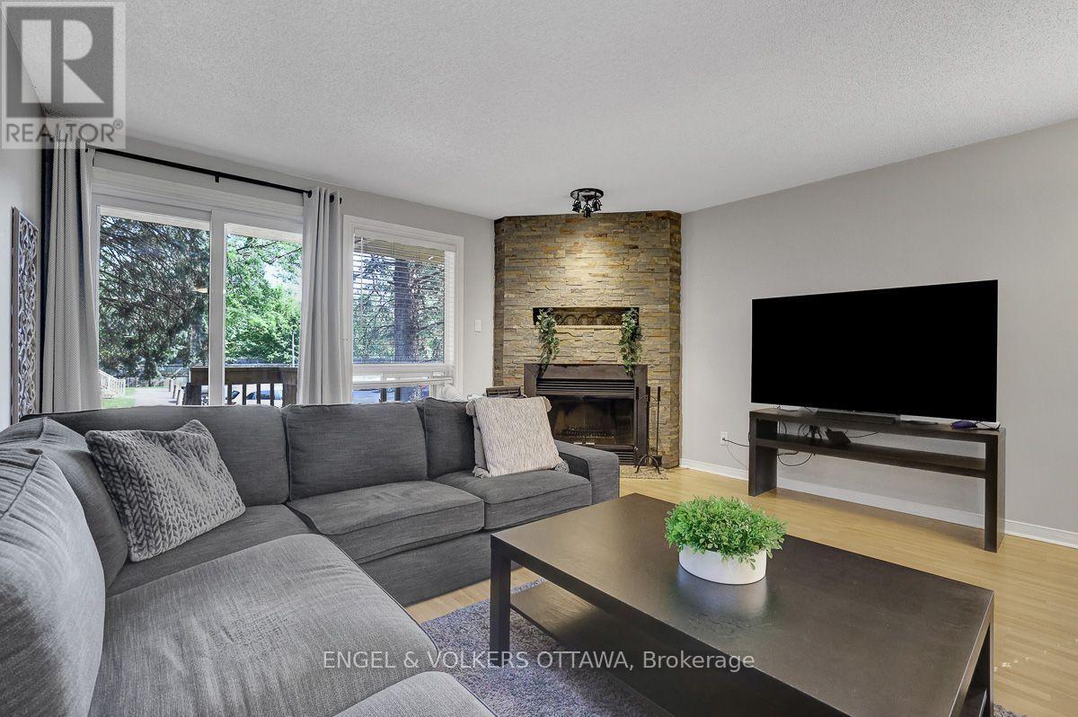 2 Bed, 2 Bath House for Rent in Ottawa – 1 – 382 BRISTON PRIVATE, Ottawa – MLS# X13569614 - Image 20