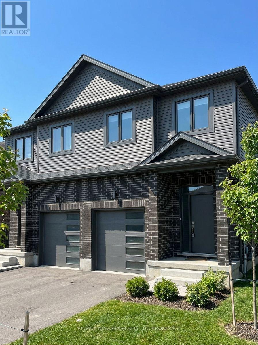 BLOCK 25 ELVIRA WAY - 1