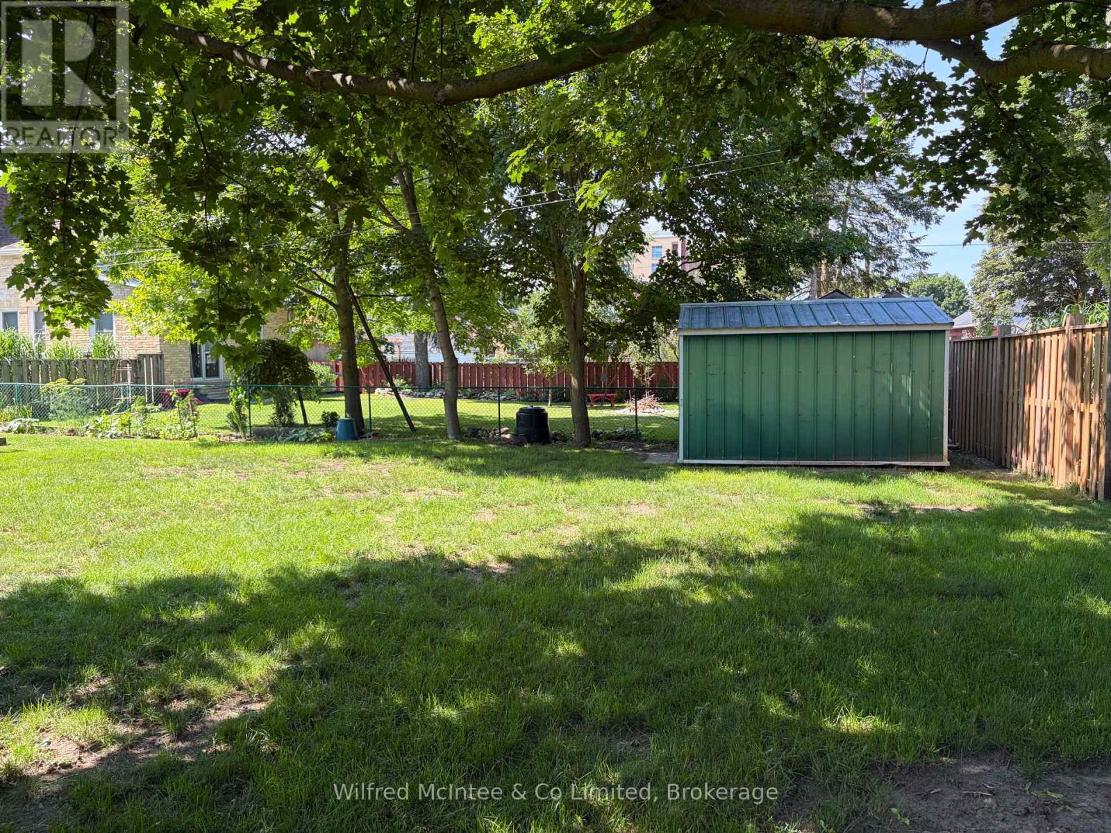 393 7TH AVENUE - 10