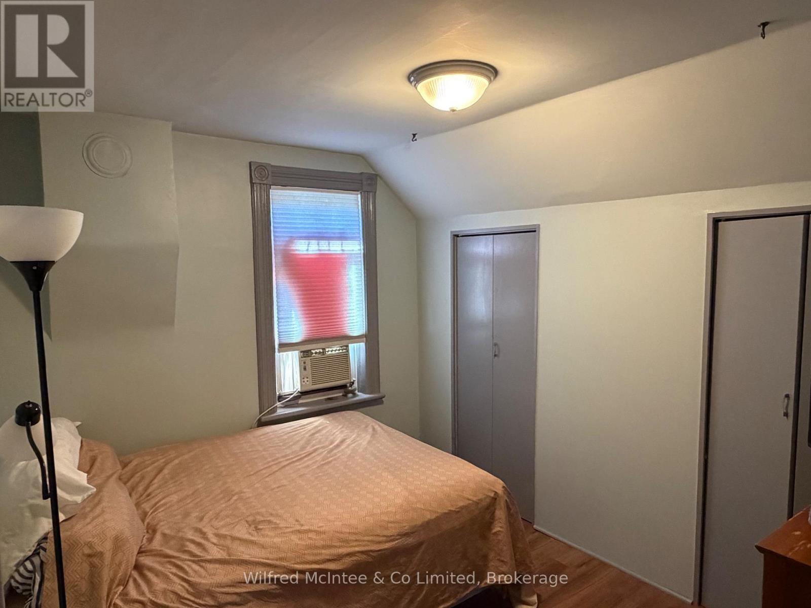393 7TH AVENUE - 24
