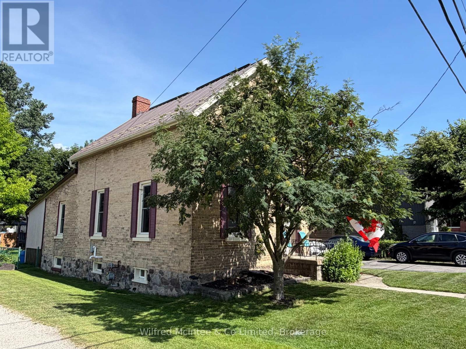 393 7TH AVENUE - 3