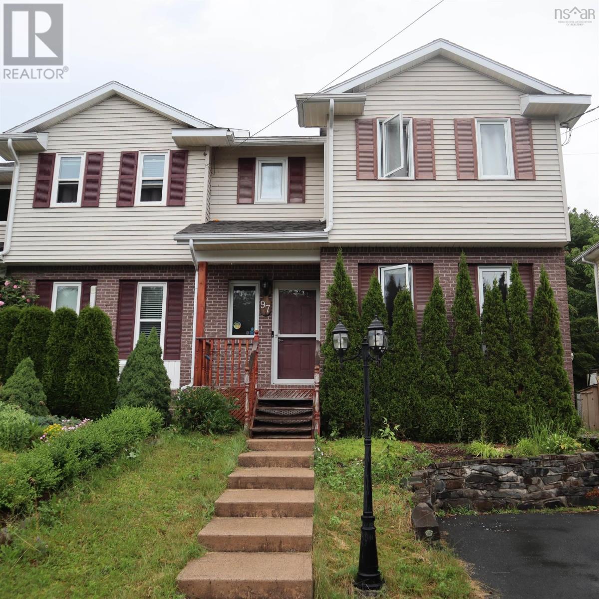 97 Bruce Drive - 1