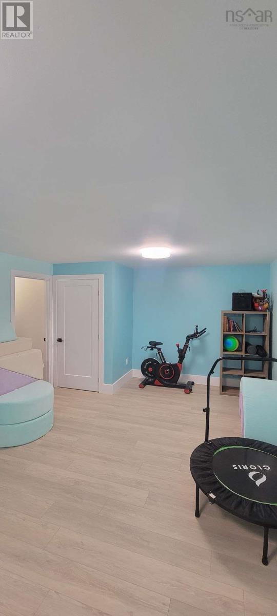 97 Bruce Drive - 23