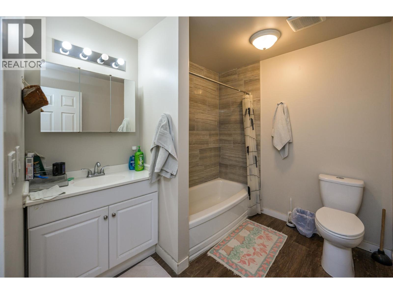 Photo 35 of 37 — 1200-1208 CUDDIE CRESCENT · Prince George, BC