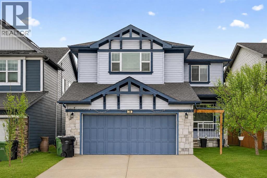 38 Silverado Skies Crescent - 1