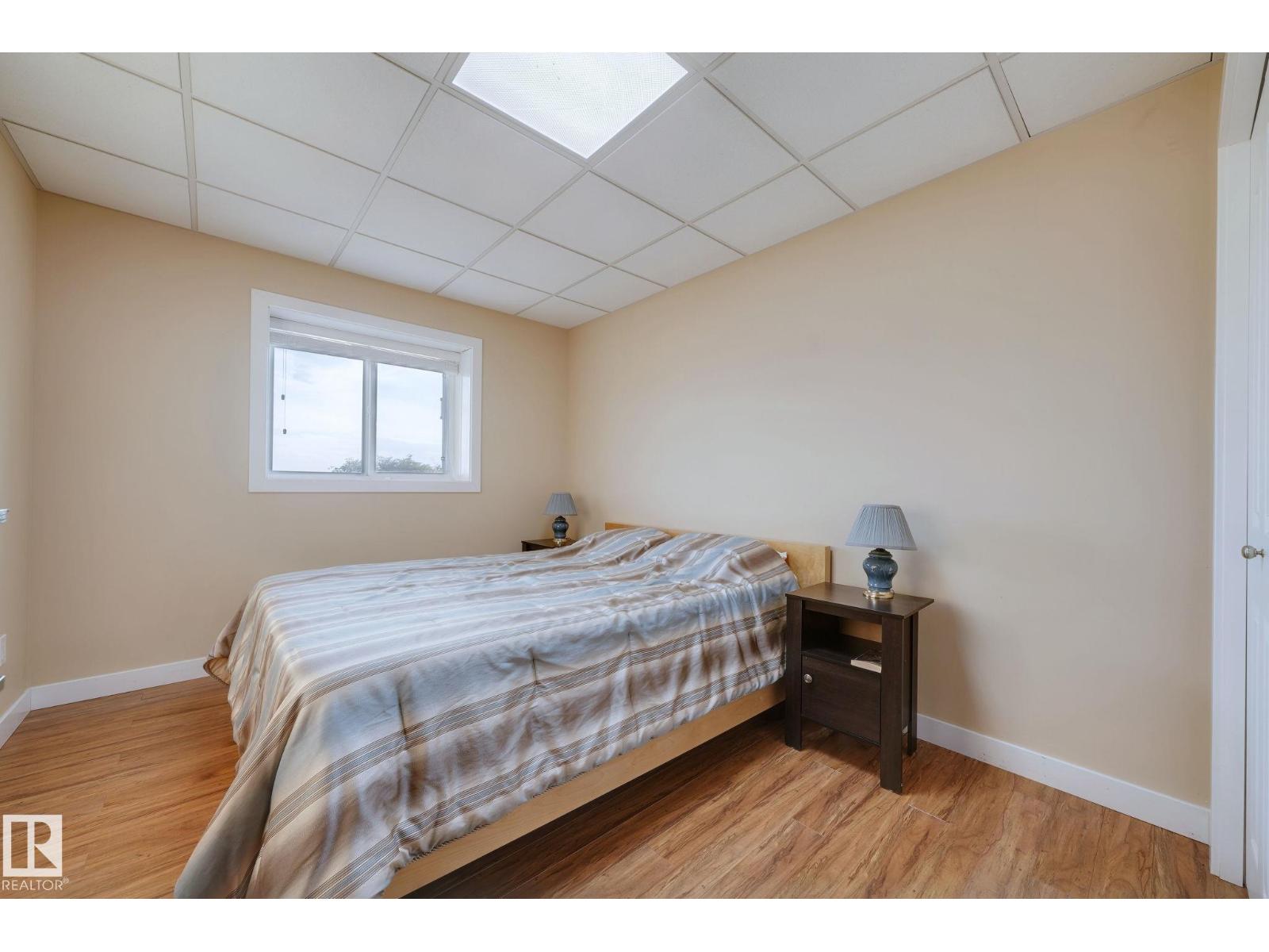 #418 Mons View Way - 37