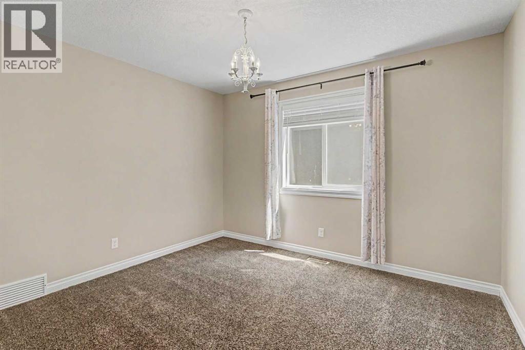 258 Mahogany Place SE - 25