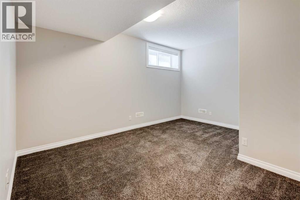 258 Mahogany Place SE - 37