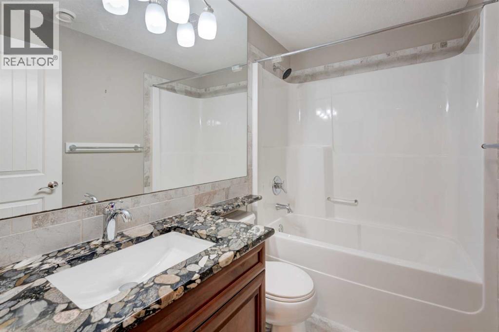 258 Mahogany Place SE - 38