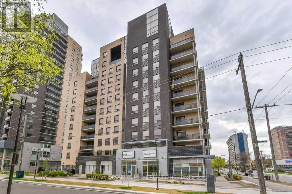 #506 8 HICKORY STREET W - 1