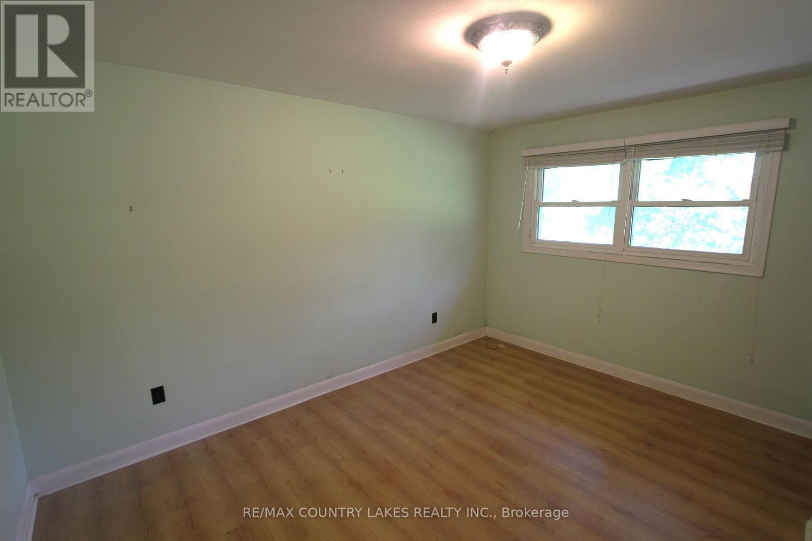 986 PORTAGE ROAD - 17