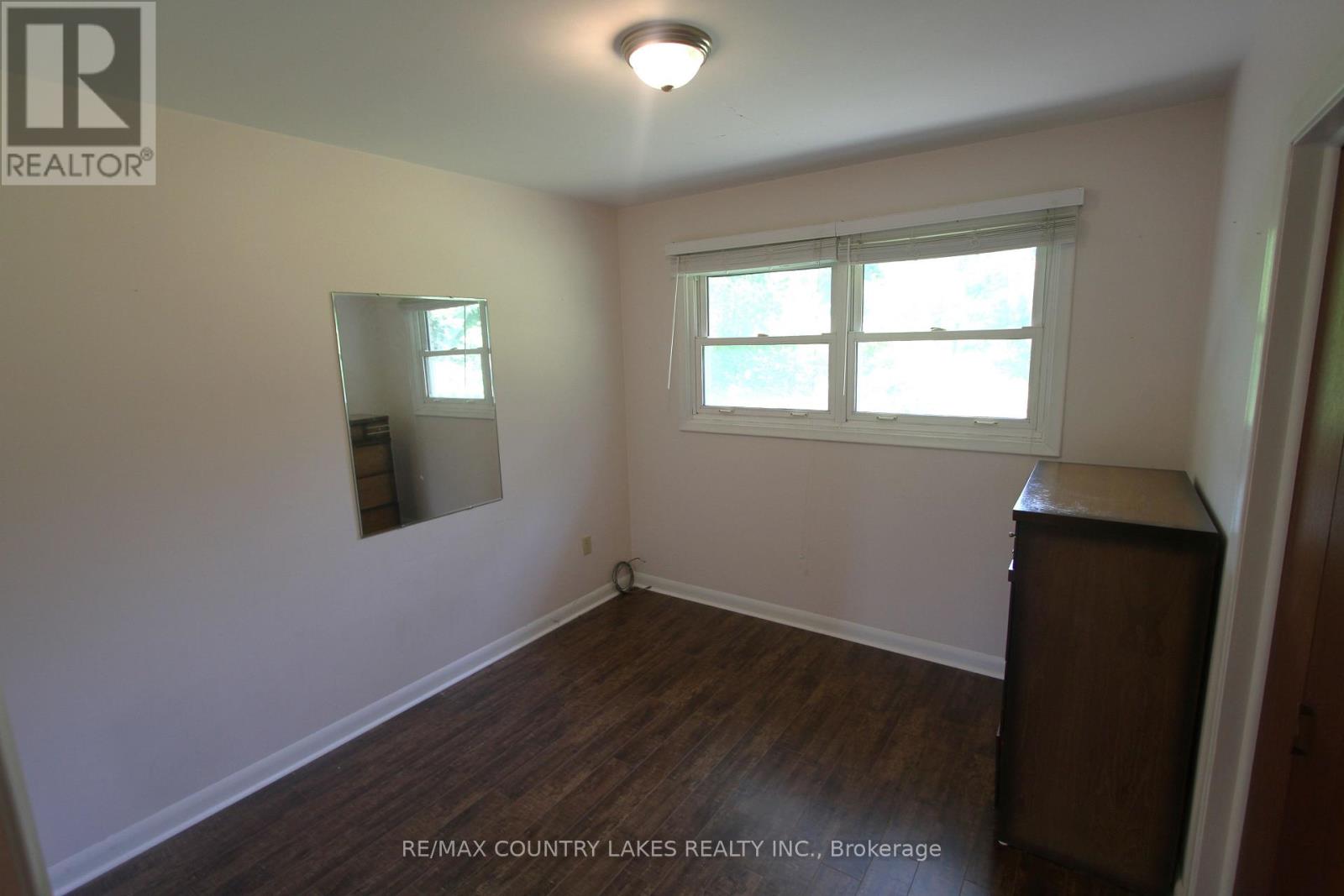 986 PORTAGE ROAD - 19