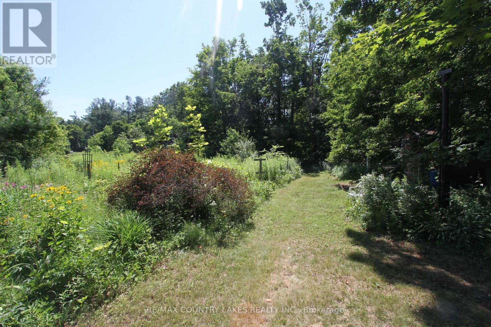 986 PORTAGE ROAD - 31