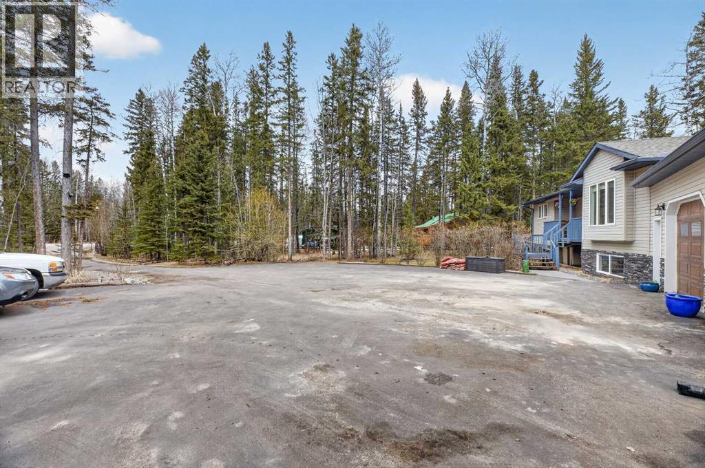 239, 5241 Township Road 325 A - 3