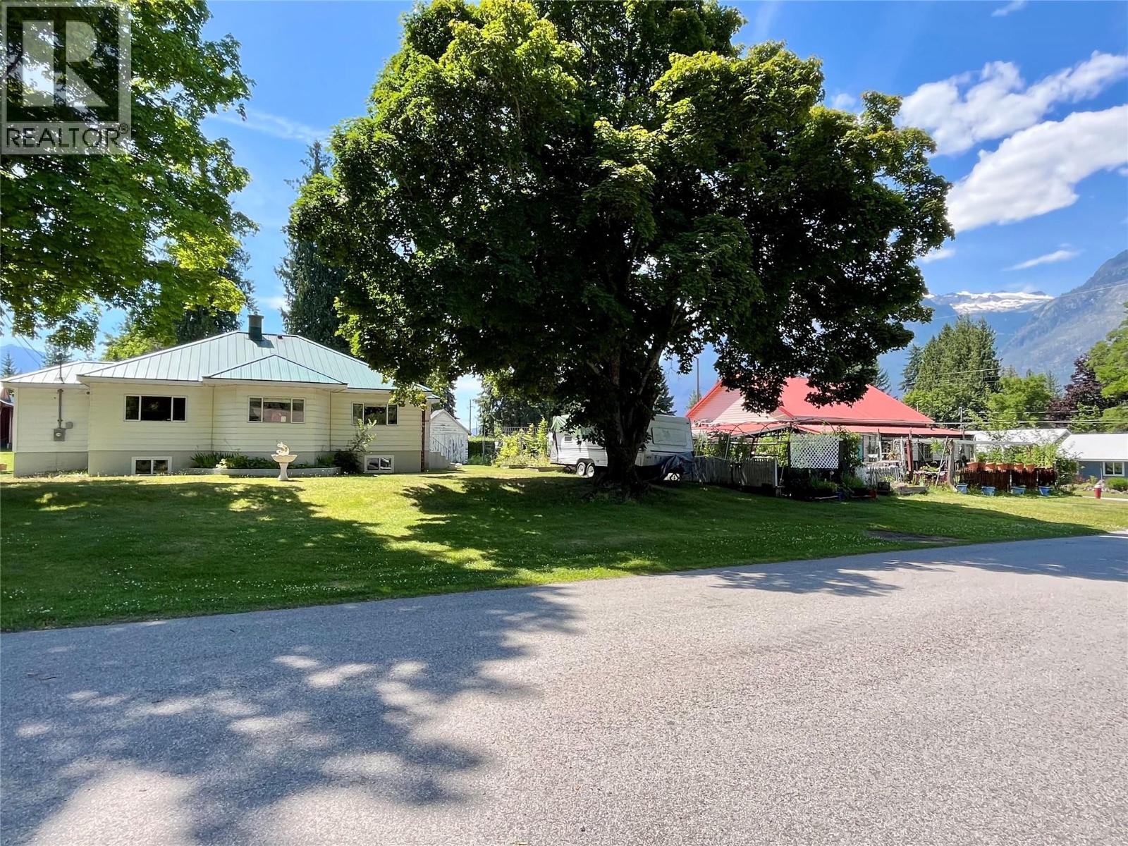 409 9th Avenue - 53