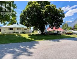 409 9th Avenue, New Denver, BC V0G1S0 Photo 53