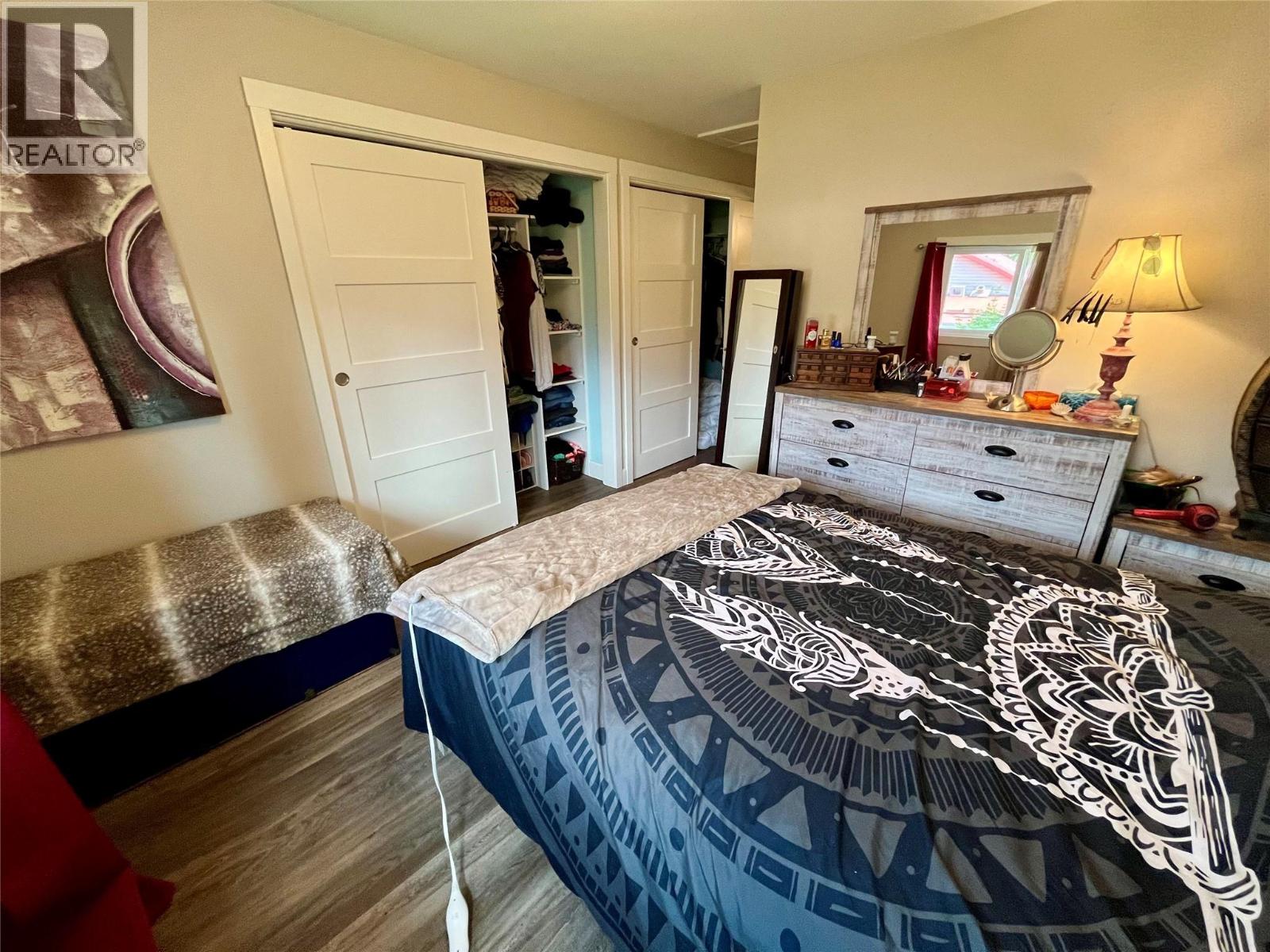 409 9th Avenue - 26