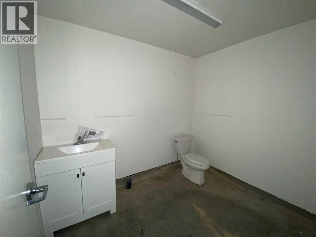5806 60 Street