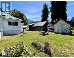 409 9th Avenue, New Denver, BC V0G1S0 Photo 51