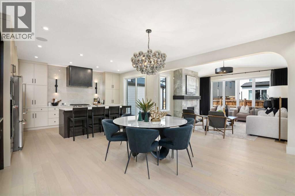 364 Greenwich Drive NW - 5