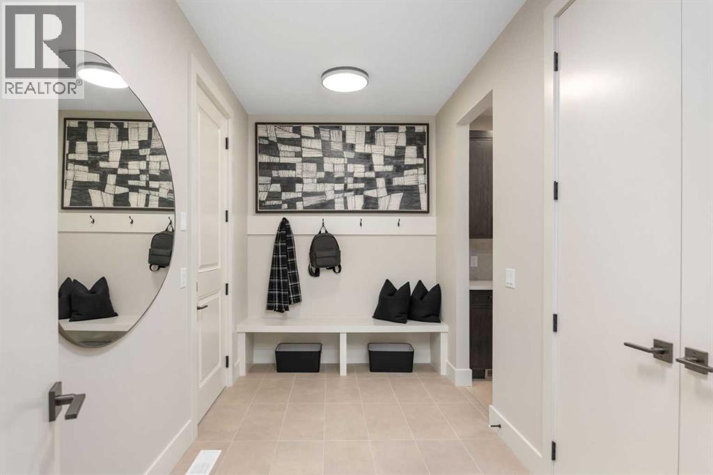 364 Greenwich Drive NW - 16