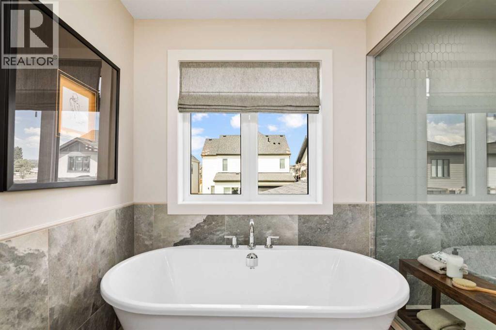 364 Greenwich Drive NW - 28