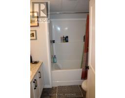 4 Cedar Street W, Greater Napanee, ON K7R3L1 Photo 13