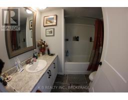 4 Cedar Street W, Greater Napanee, ON K7R3L1 Photo 14