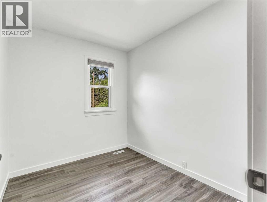 112 8 Street SW - Image 18