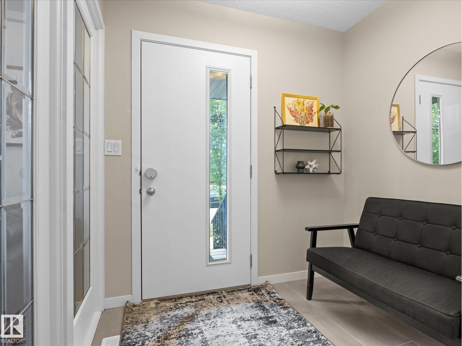 2533 PRICE WY SW - 4