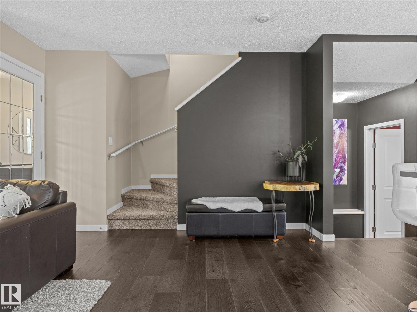 2533 PRICE WY SW - 9