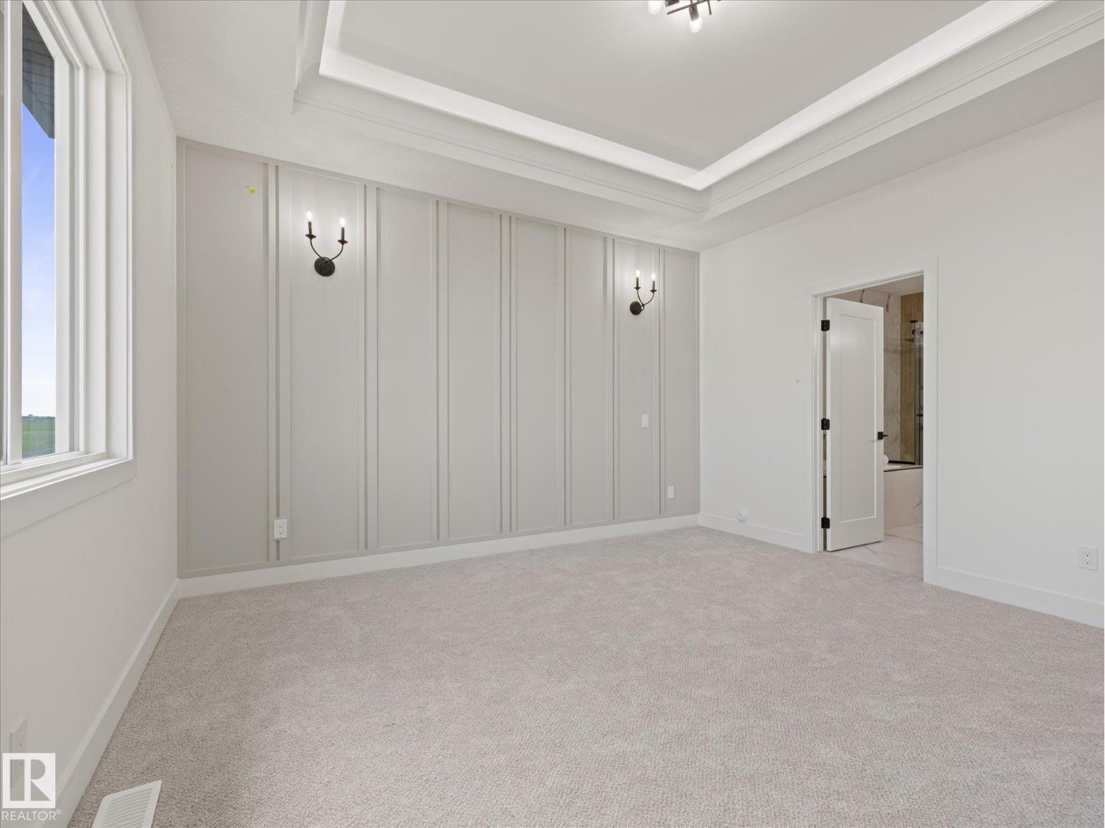 792 Bank Dr - 25