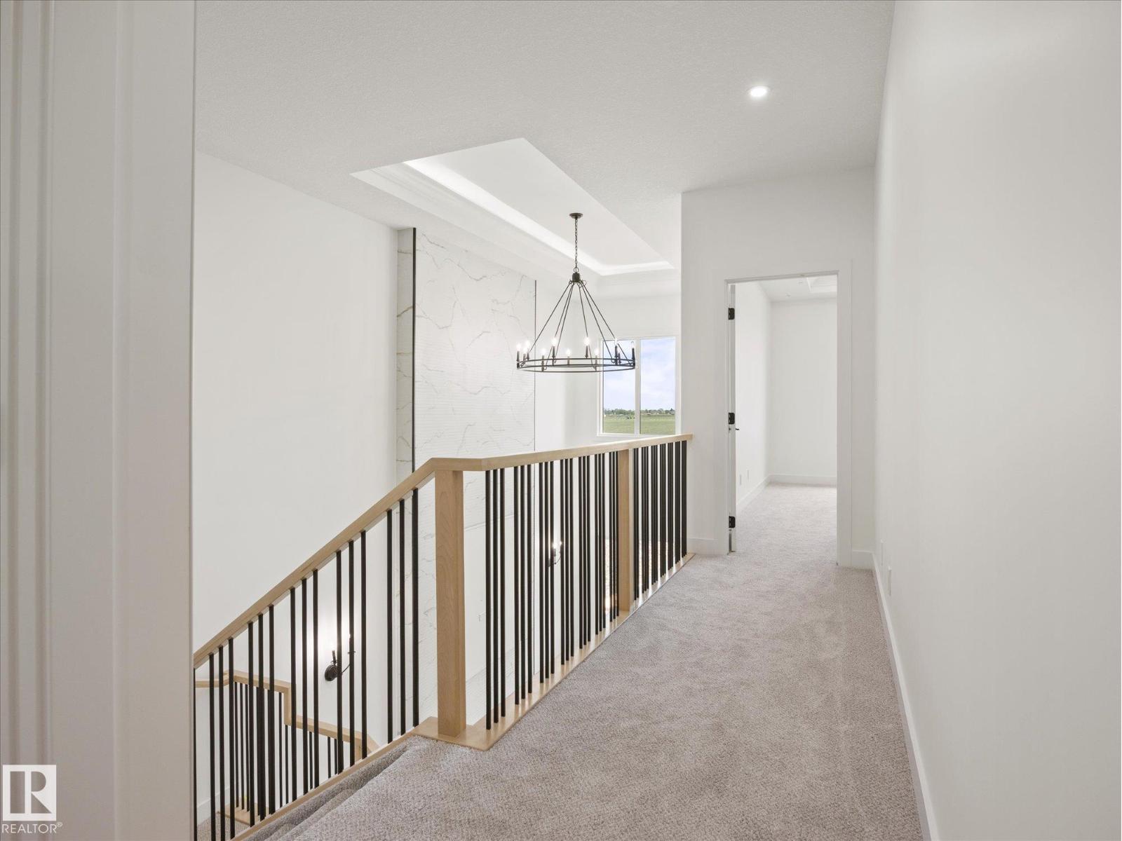 792 Bank Dr - 23