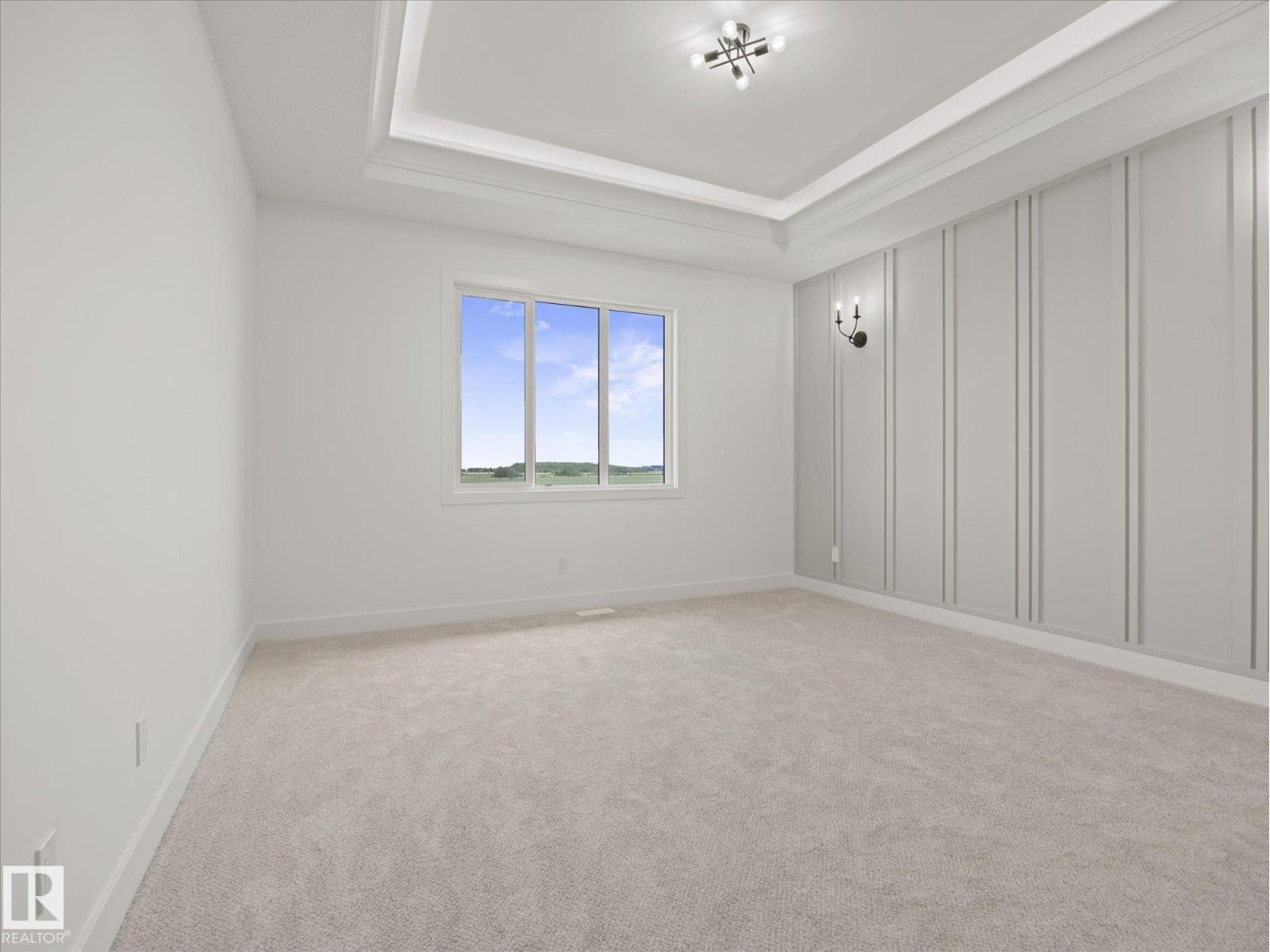 792 Bank Dr - 24