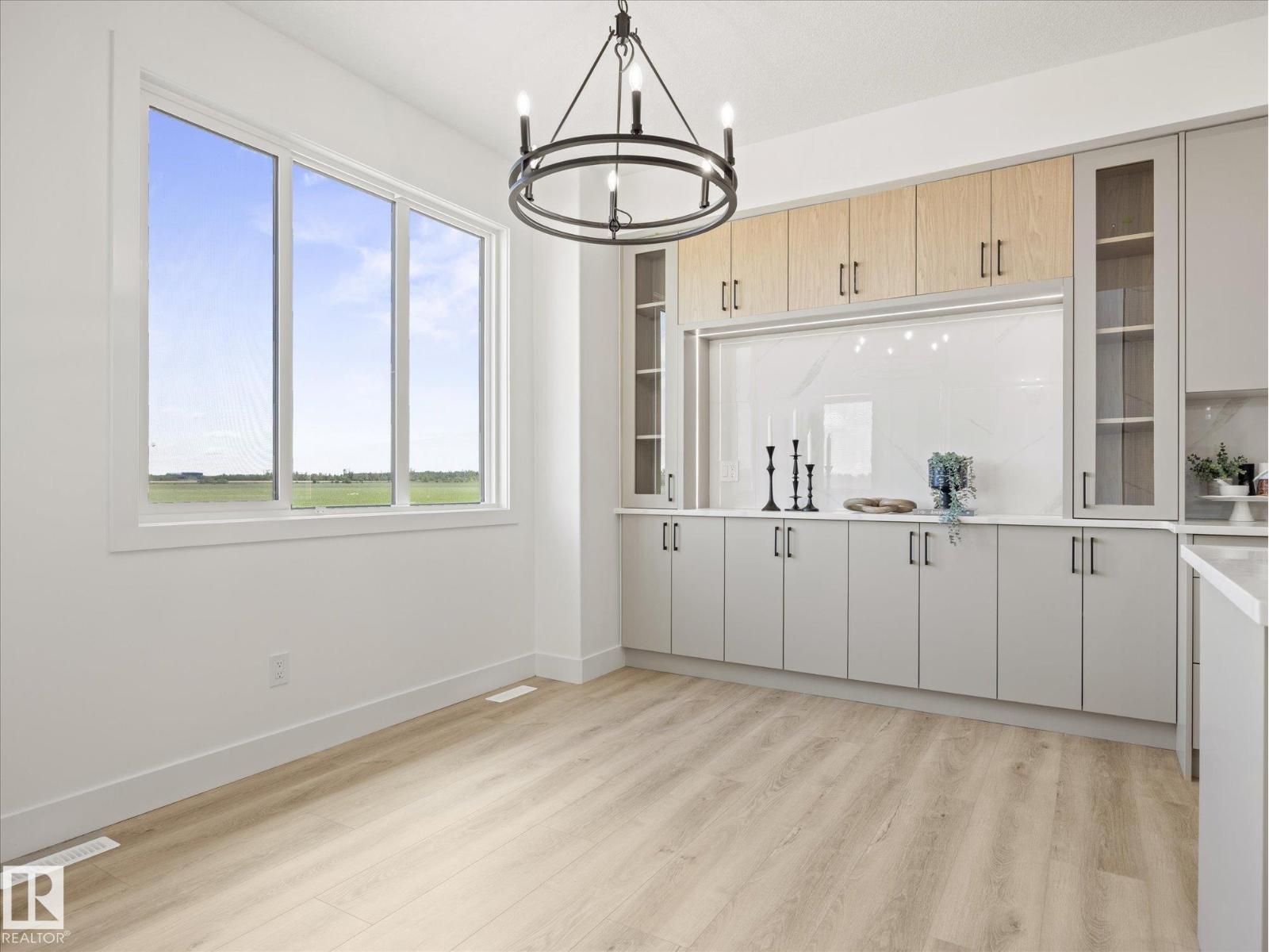 792 Bank Dr - 18