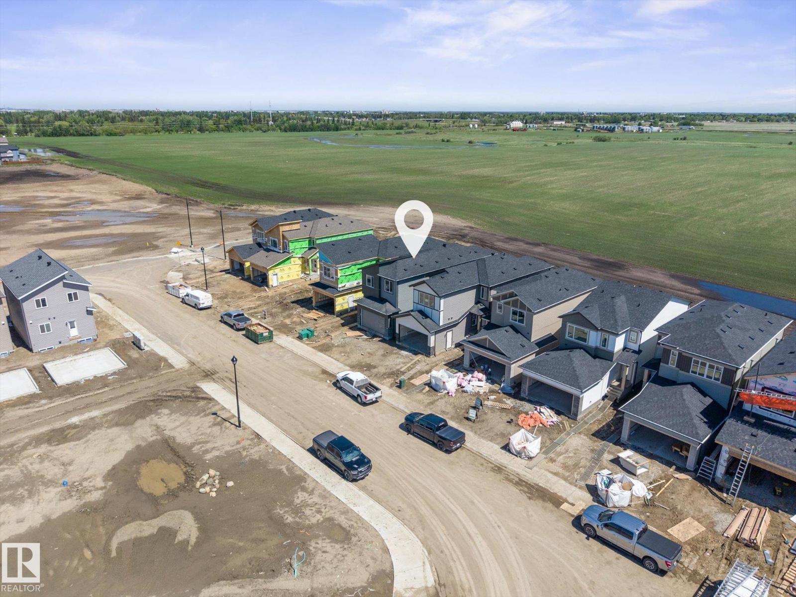 792 Bank Dr - 4