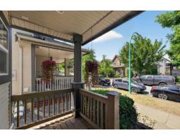 19442 67a Avenue, Surrey, BC V4N5T4 Photo 38